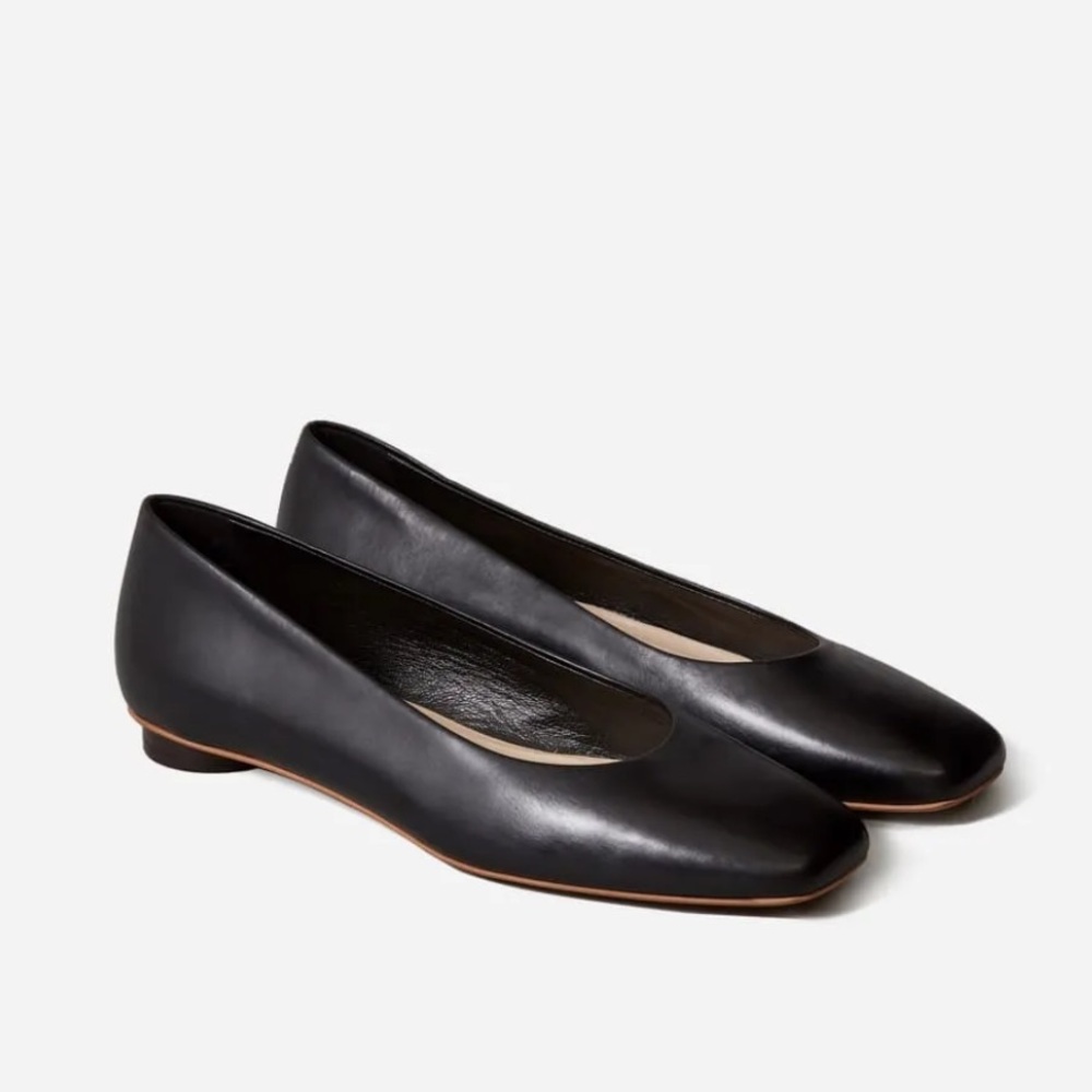 Everlane The 90s Flat